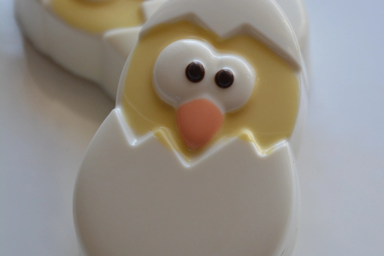 Easter Hatching Eggs Chocolate Oreos